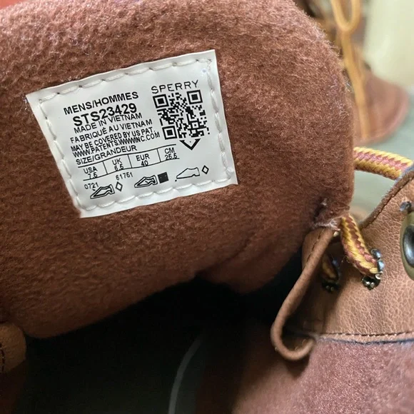 SPERRY Men's Brown and Green Duck Boots - Picture 7 of 16